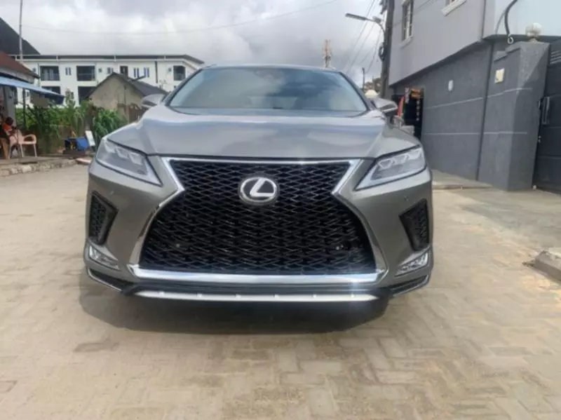 Lexus RX   - 2017