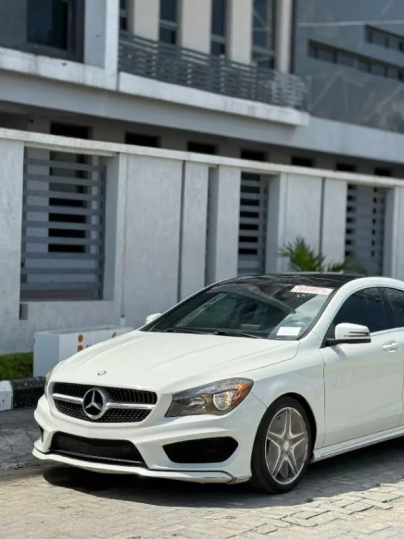 Mercedes-Benz CLA 250   - 2014