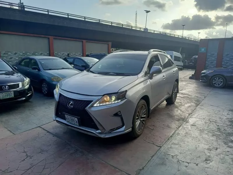 Lexus RX 350   - 2010