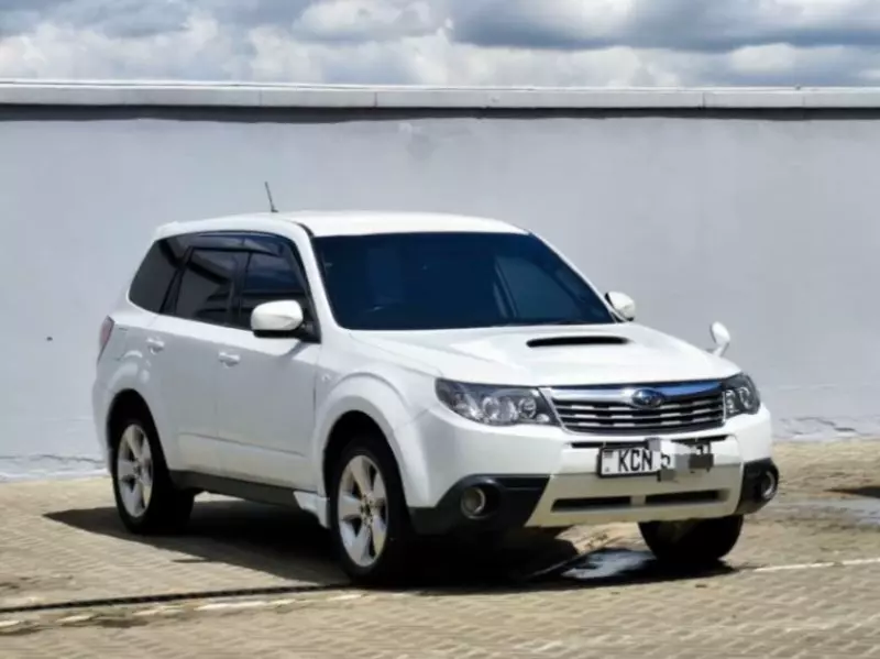 Subaru Forester   - 2011