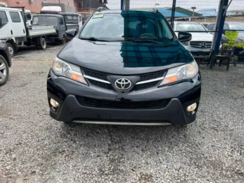 Toyota RAV 4   - 2013