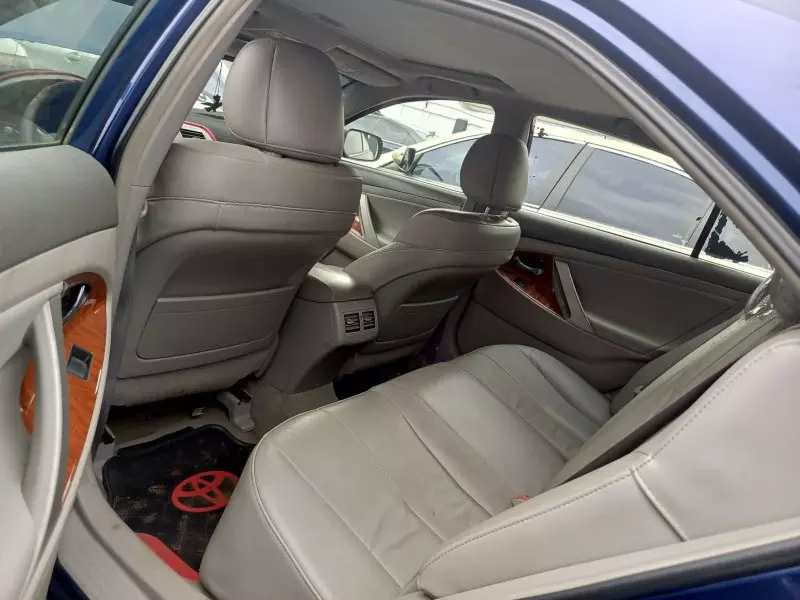 Toyota camry   - 2009