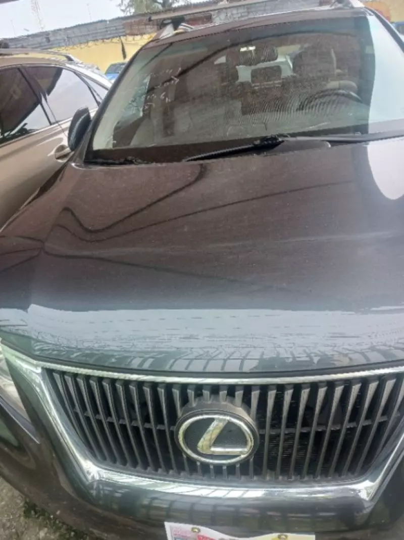 Toyota Lexus RX 350h   - 2011