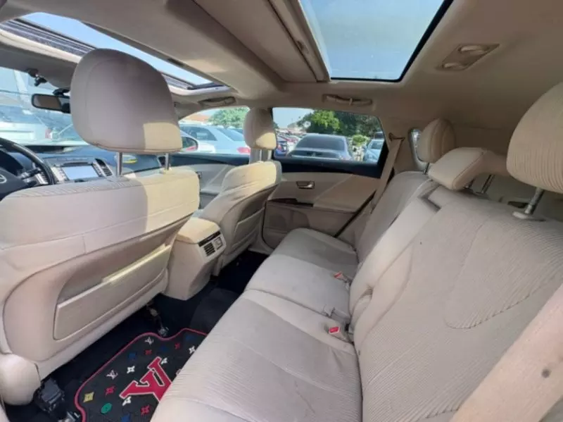 Toyota Venza   - 2010