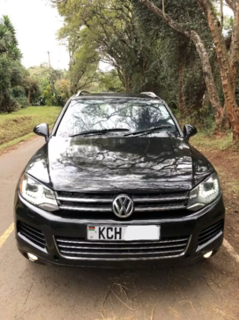 Volkswagen Touareg   - 2012