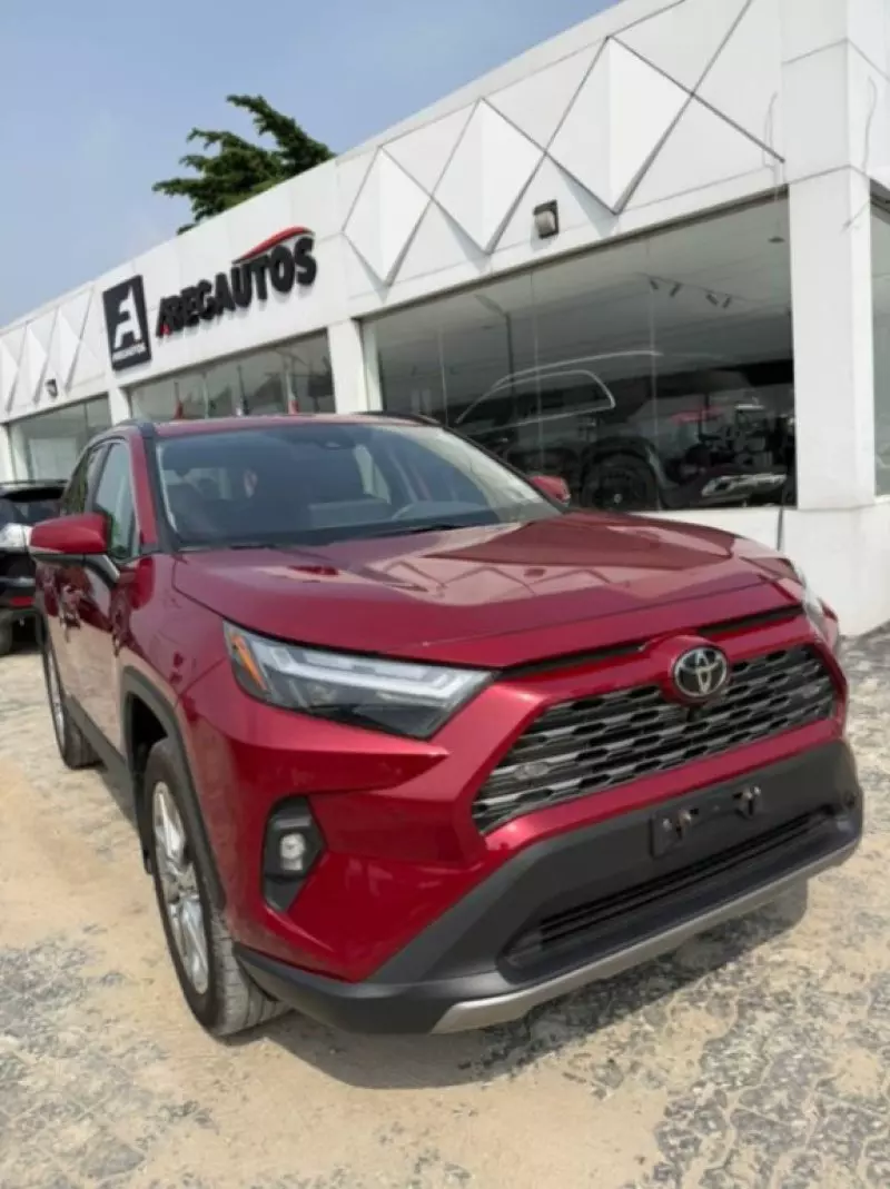 Toyota RAV4   - 2014