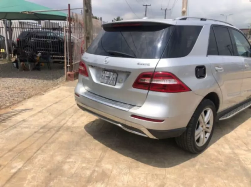 Mercedes-Benz ML 350   - 2013