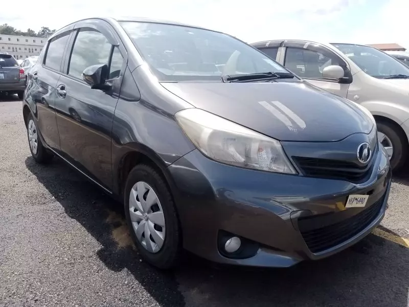 Toyota Vitz   - 2014