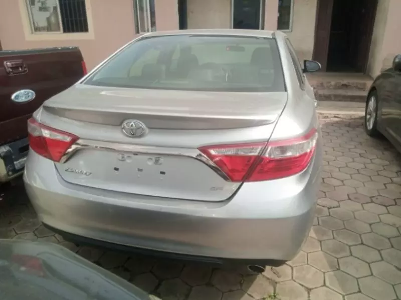 Toyota Camry   - 2017