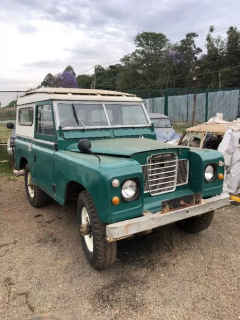 Land Rover Serie II   - 1974