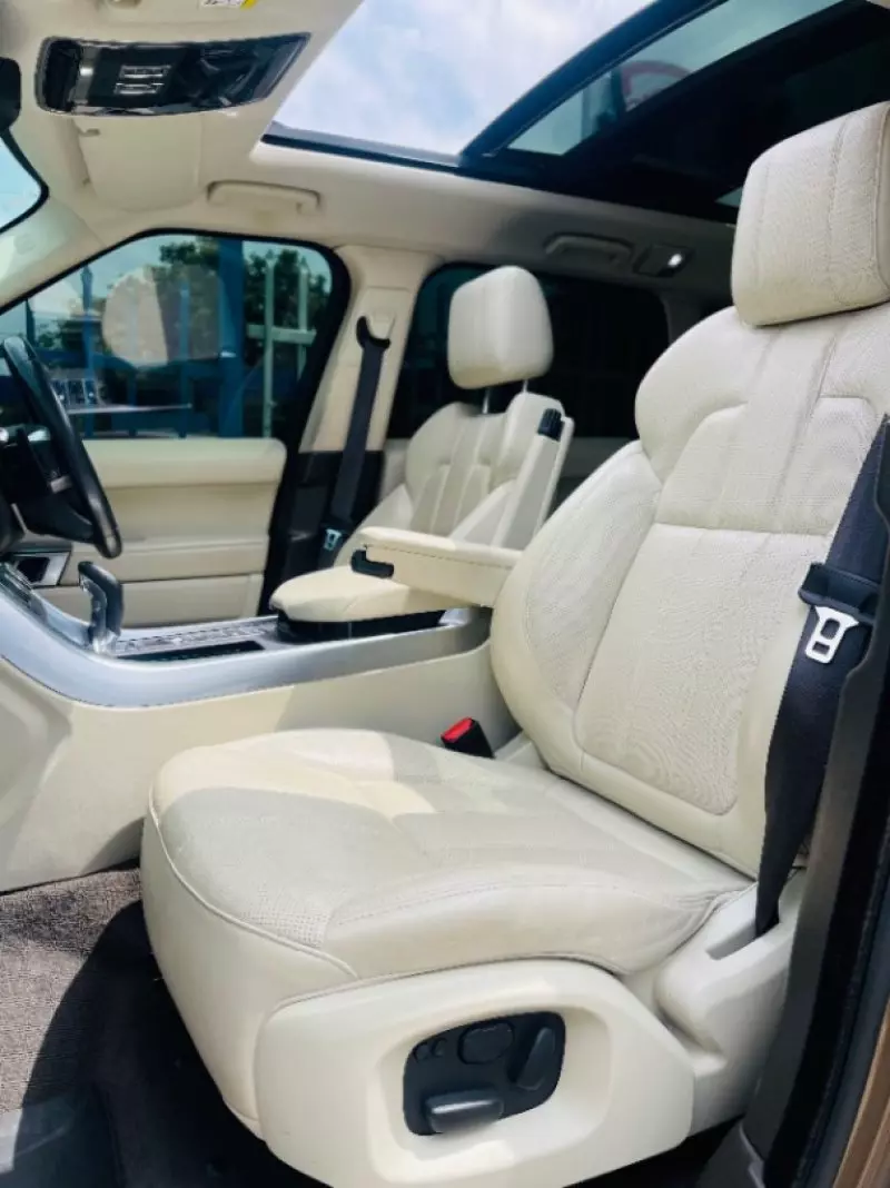 Land Rover Range Rover Sport   - 2022