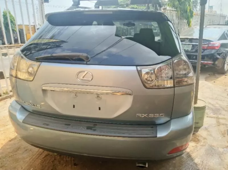 Lexus RX 330
