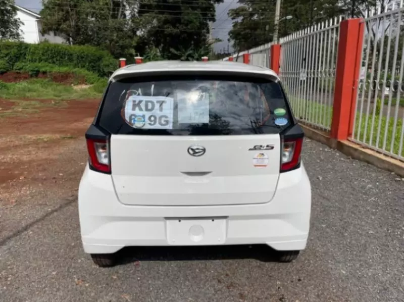 Daihatsu Mira    - 2018