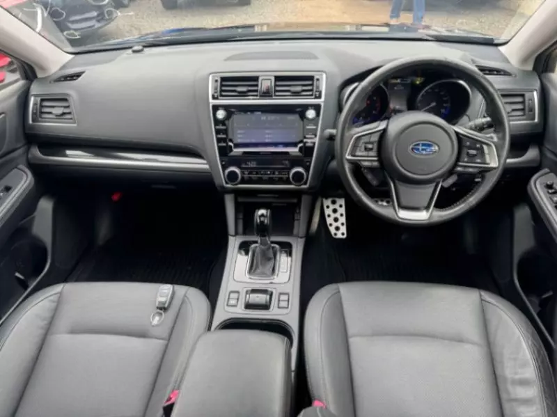 Subaru Outback   - 2018
