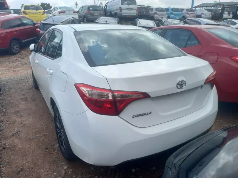 Toyota Corolla   - 2018