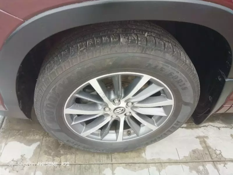 Toyota Highlander   - 2018