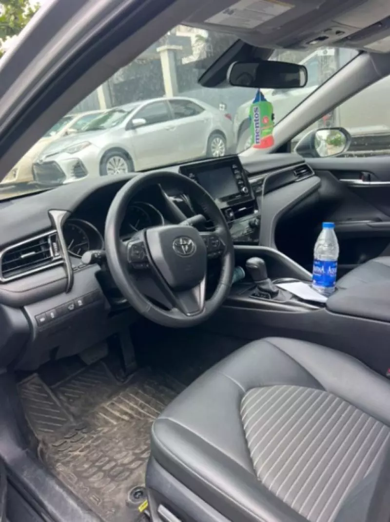 Toyota camry   - 2024