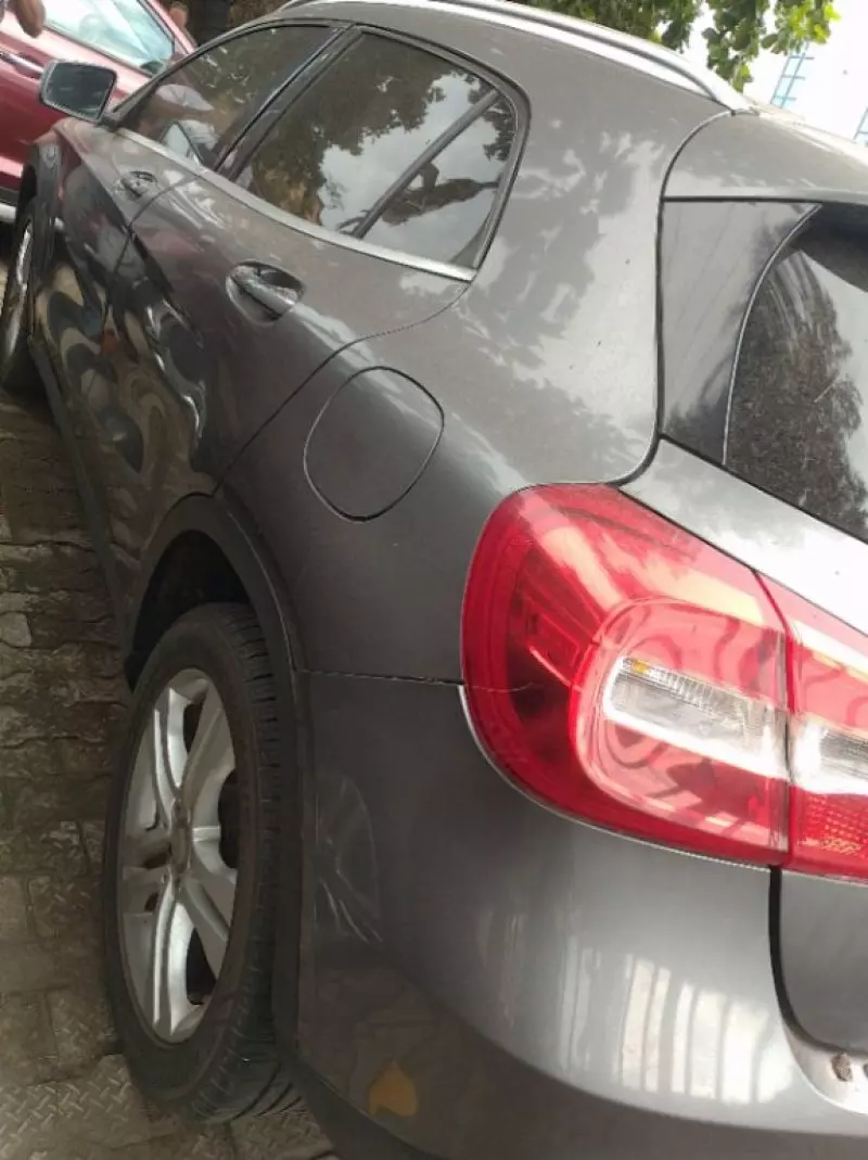Mercedes-Benz GLA 250   - 2015