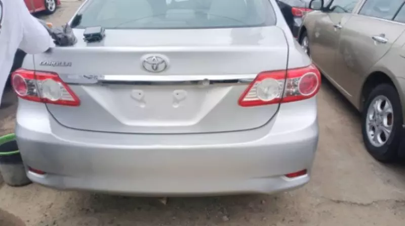 Toyota Corolla   - 2013