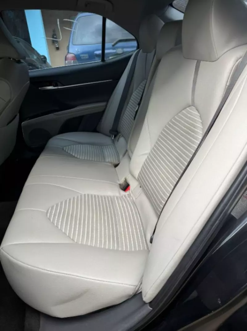 Toyota Camry   - 2018