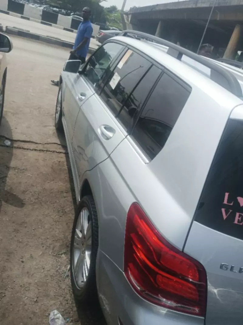 Mercedes-Benz GLK 350   - 2013