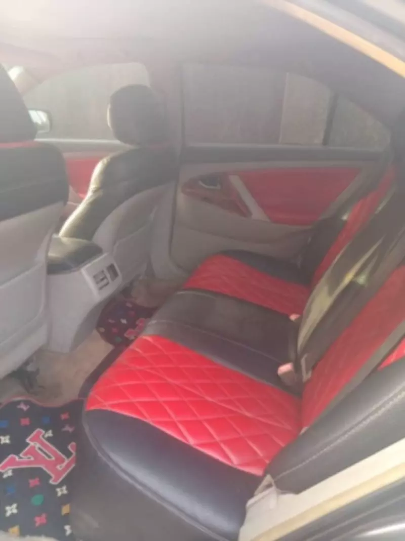 Toyota Camry   - 2007