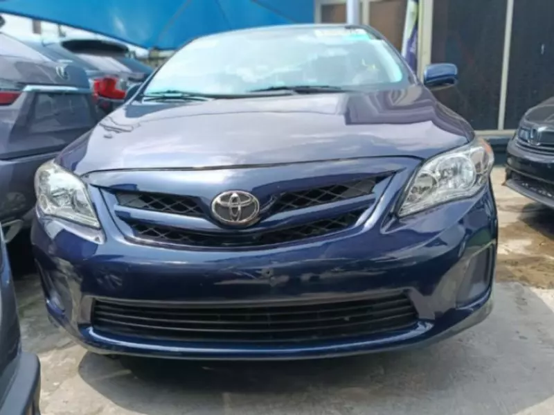 Toyota Corolla   - 2013