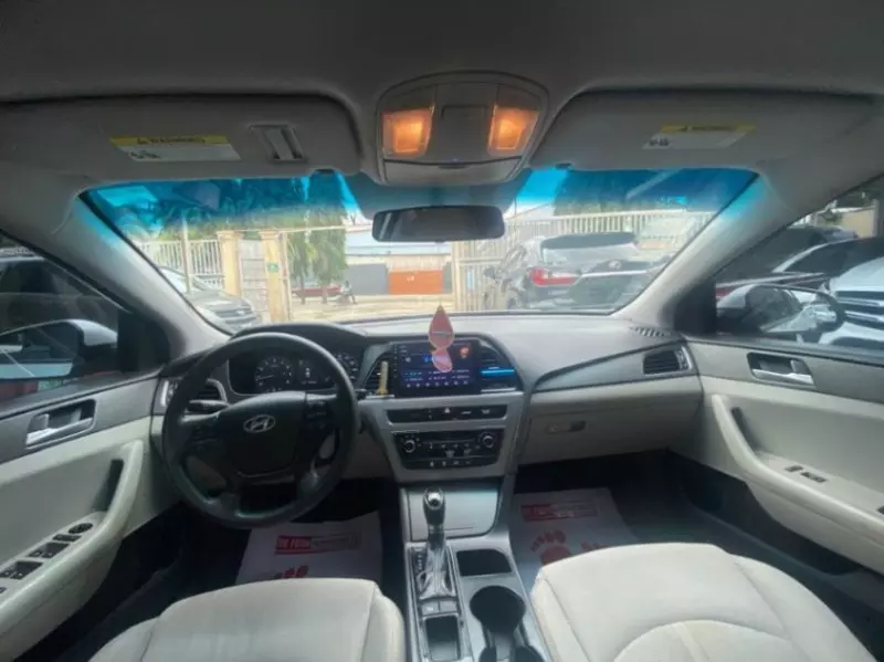 Hyundai Sonata   - 2015