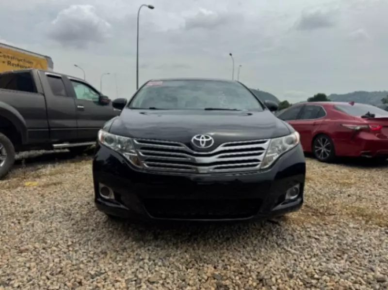 Toyota Venza   - 2010