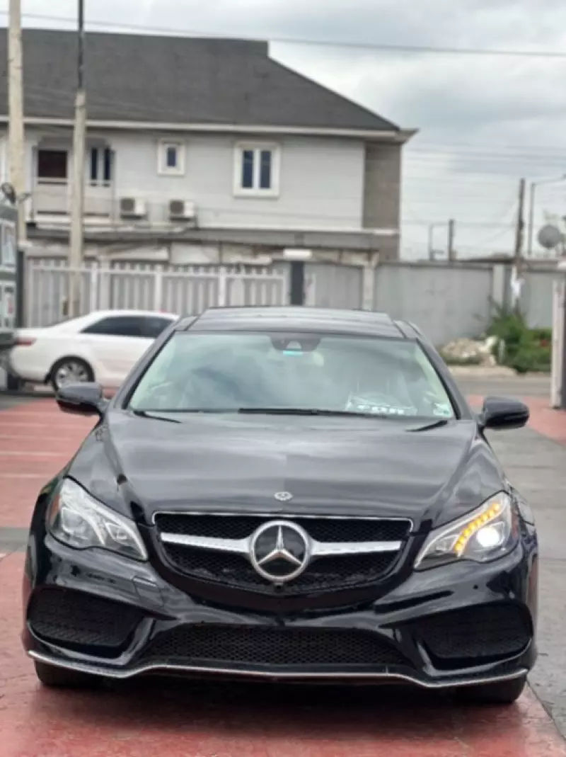 Mercedes-Benz E 350   - 2011