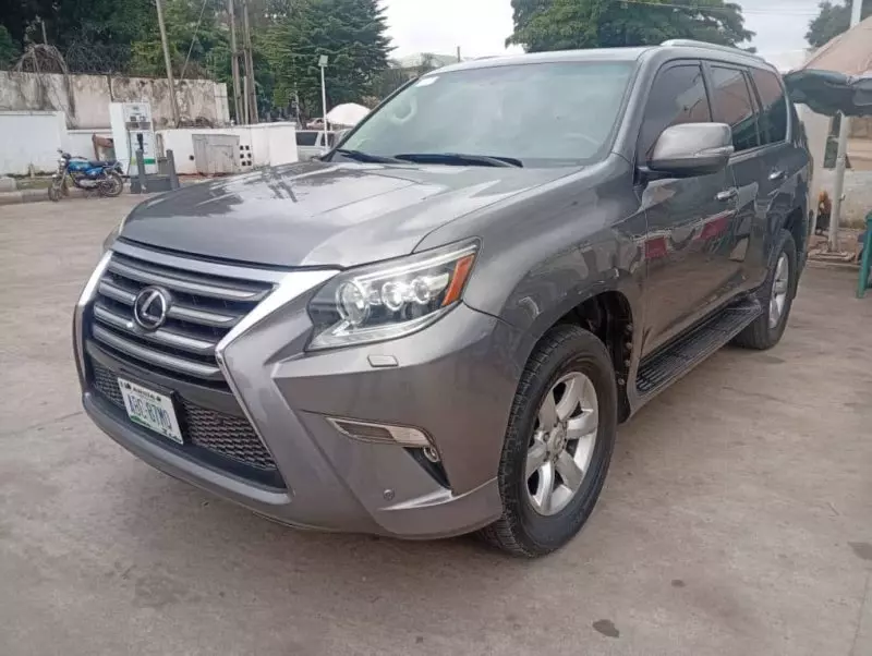 Lexus GX 460   - 2010