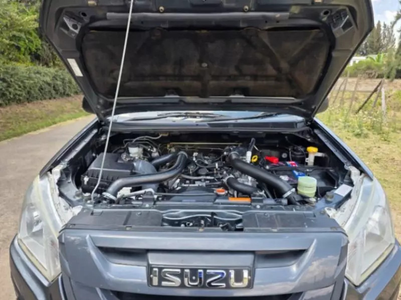 Isuzu D-Max   - 2021