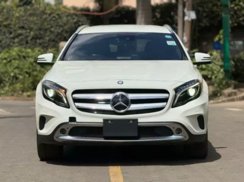 Mercedes-Benz GLA 250   - 2017