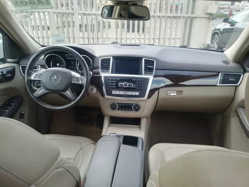 Mercedes-Benz ML 350   - 2013