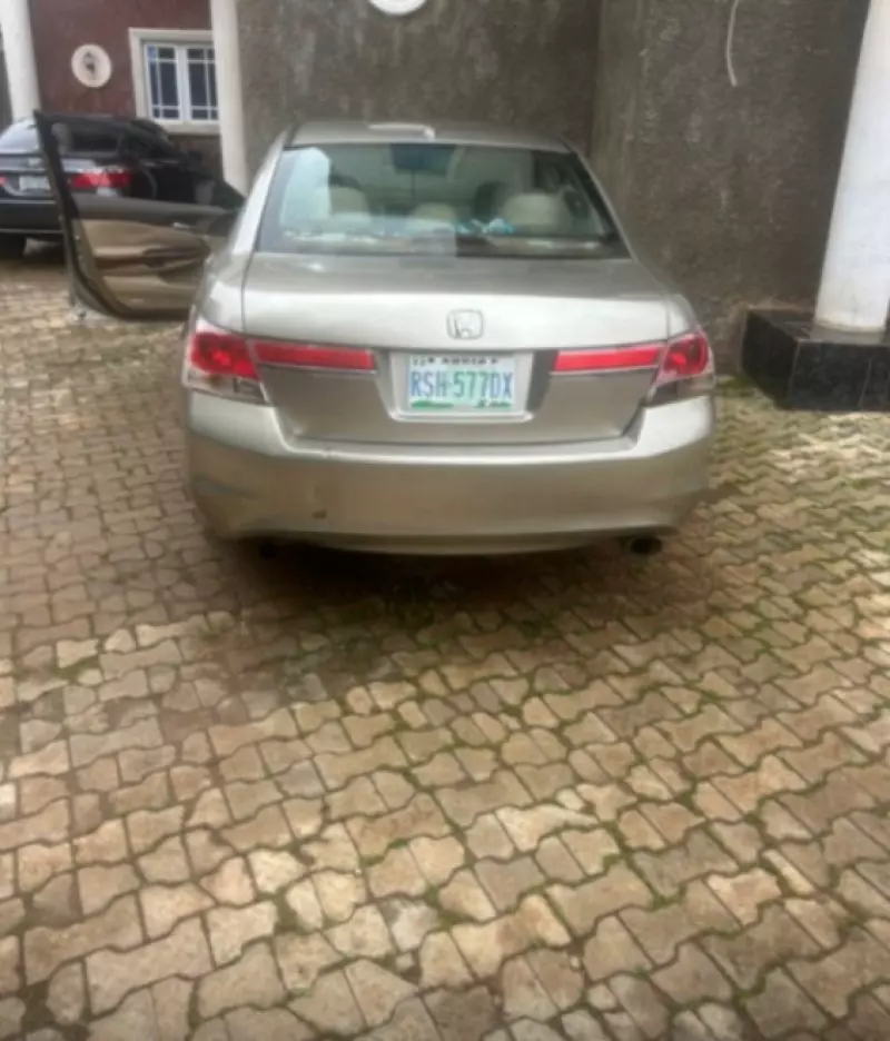 Honda Accord   - 2009