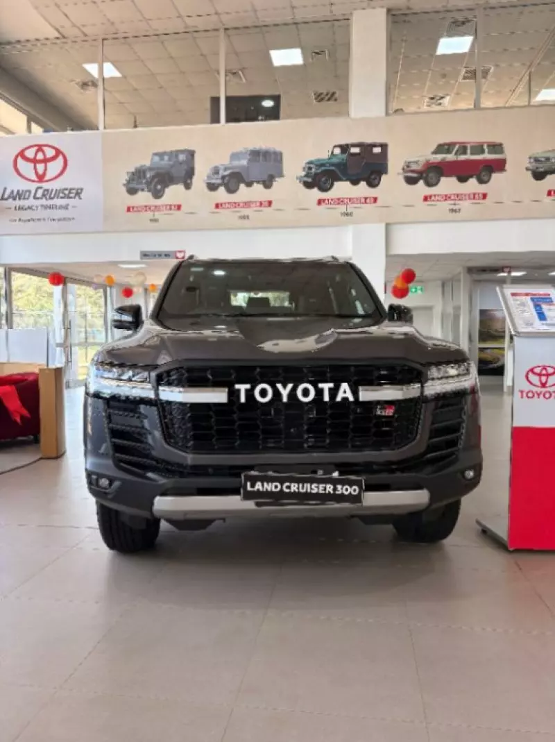 TOYOTA LANDCRUISER GR-S