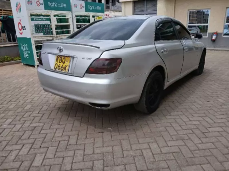 Toyota Mark X   - 2006