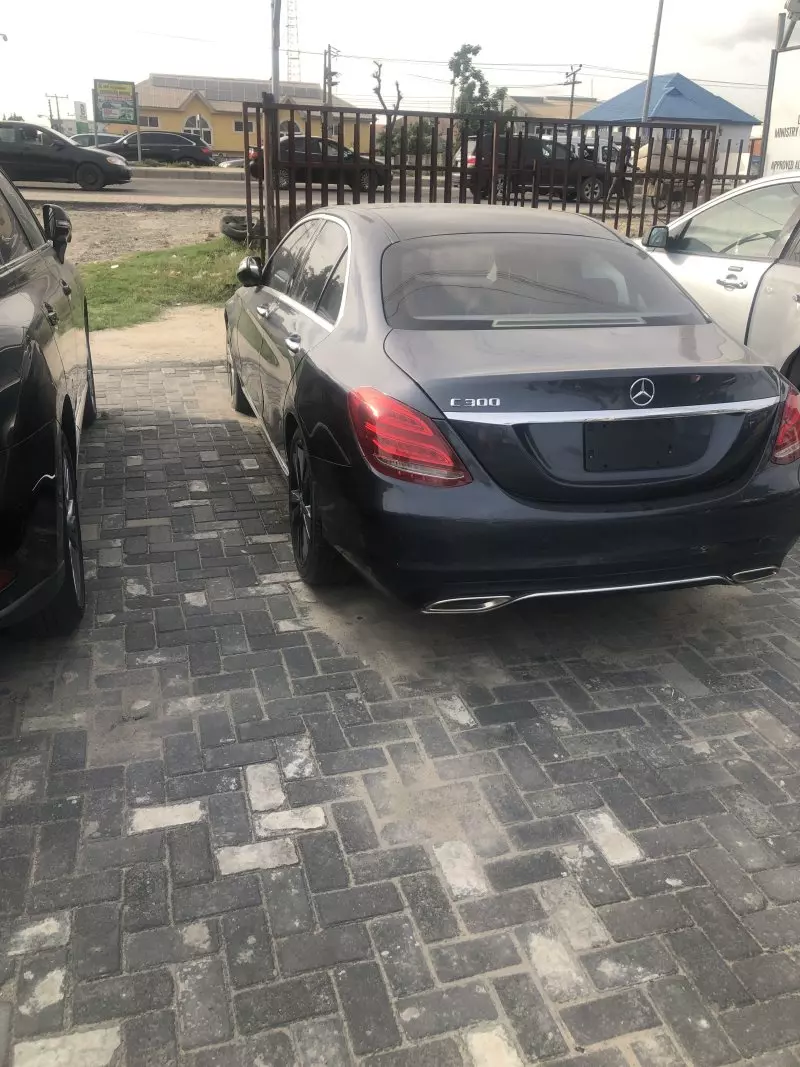 Mercedes-Benz C 300   - 2016