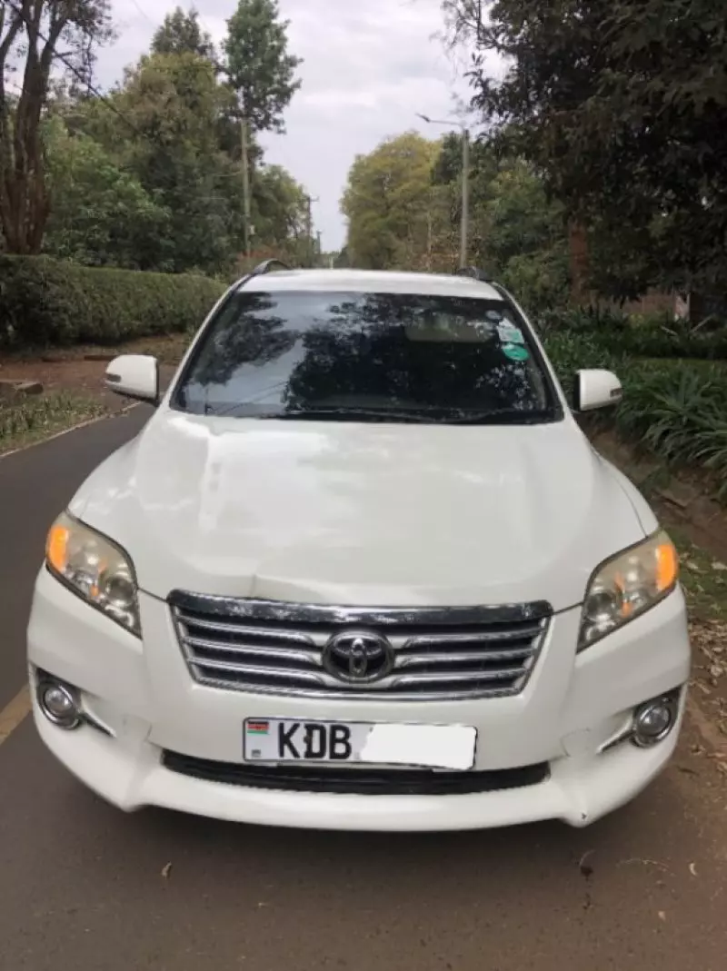 Toyota Vanguard    - 2013