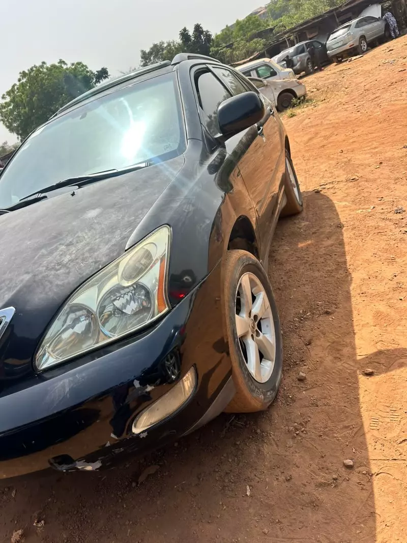 Lexus ES 330   - 2004