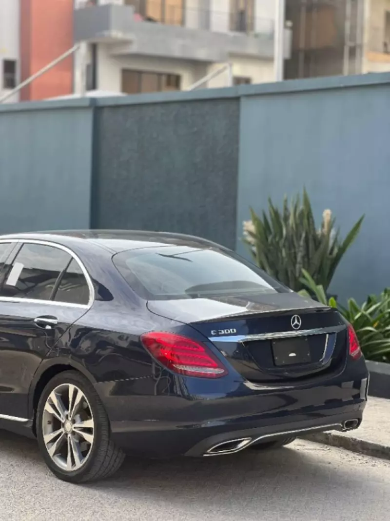 Mercedes-Benz C 300   - 2016