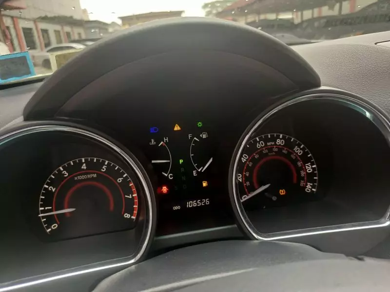 Toyota Highlander   - 2011