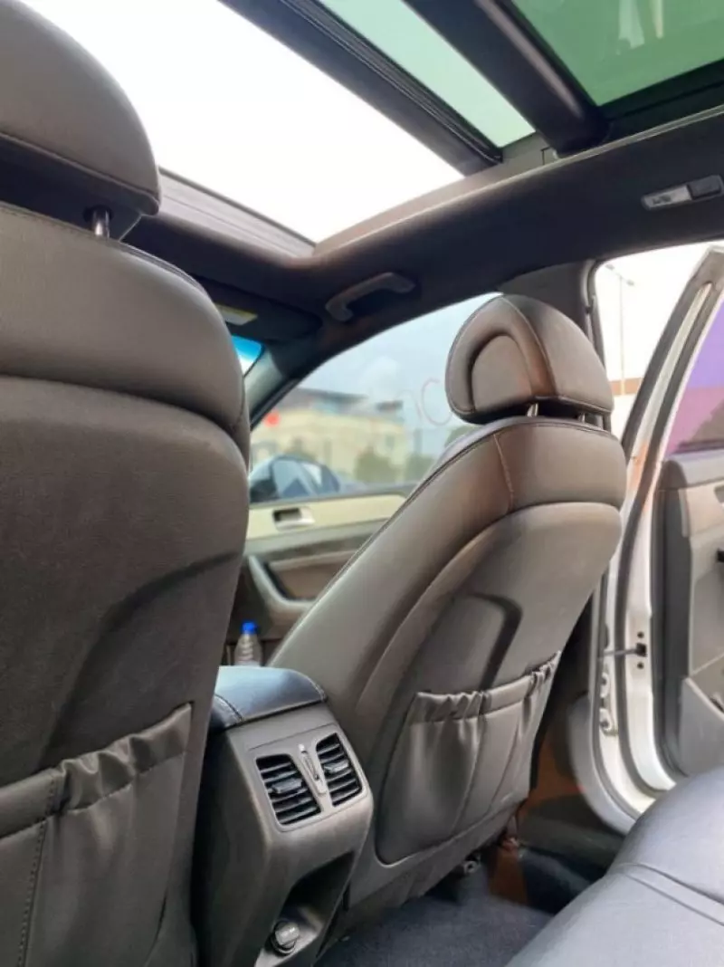 Hyundai Sonata   - 2015