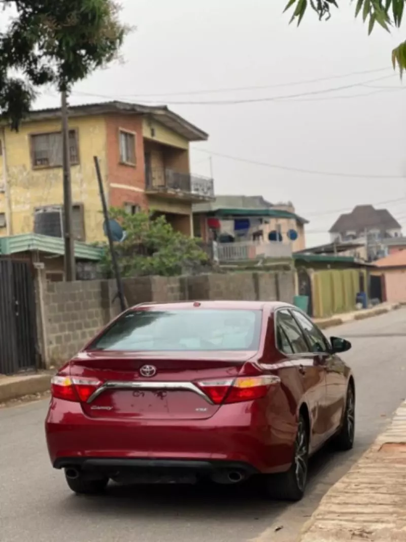 Toyota Camry   - 2015