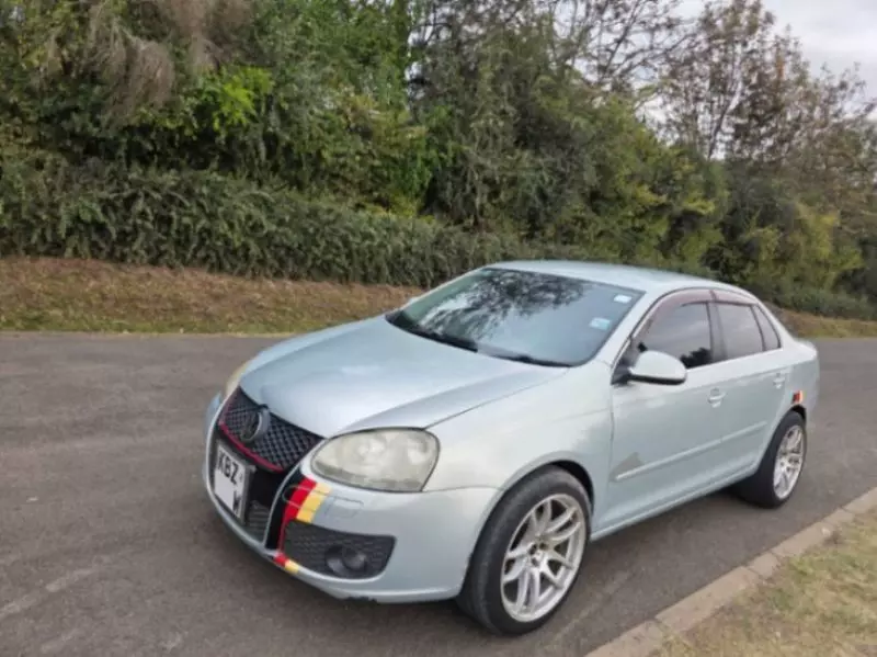 Volkswagen Polo   - 2007
