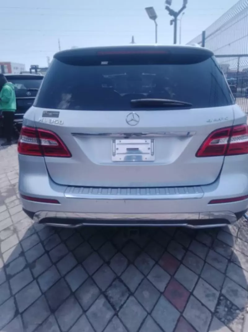 Mercedes-Benz ML 350