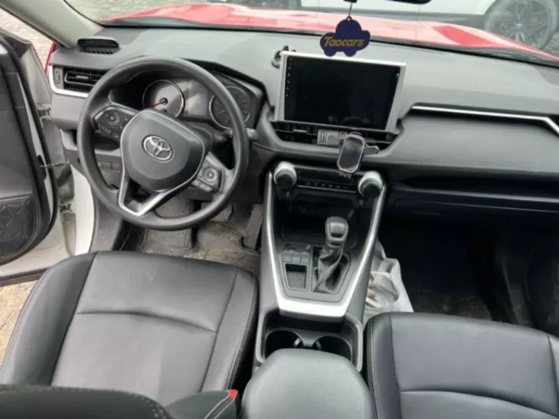 Toyota Rav4   - 2021