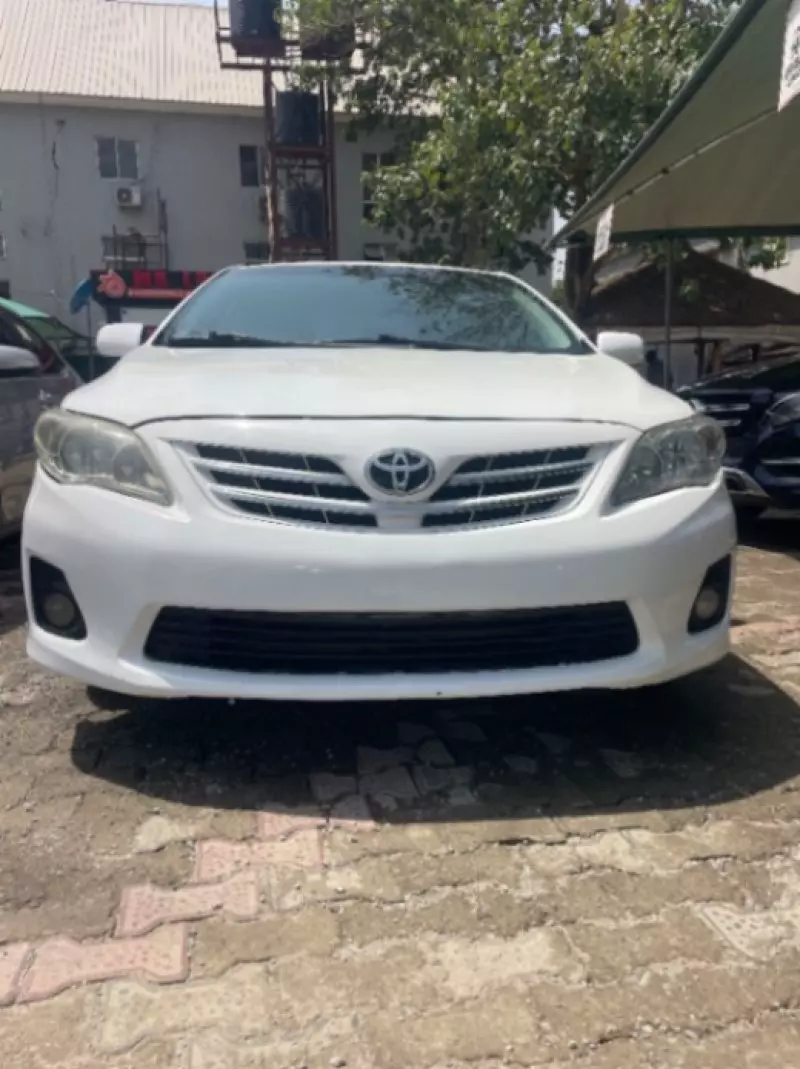 Toyota Corolla - 2013