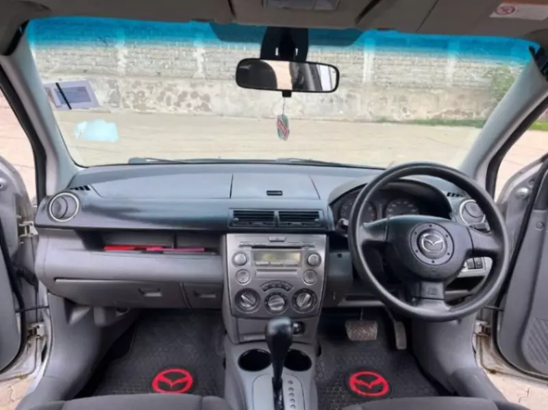 Mazda Demio   - 2006