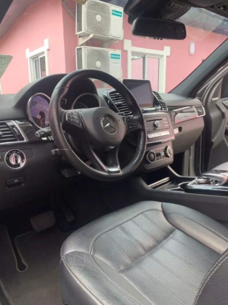 Mercedes-Benz GLE 350